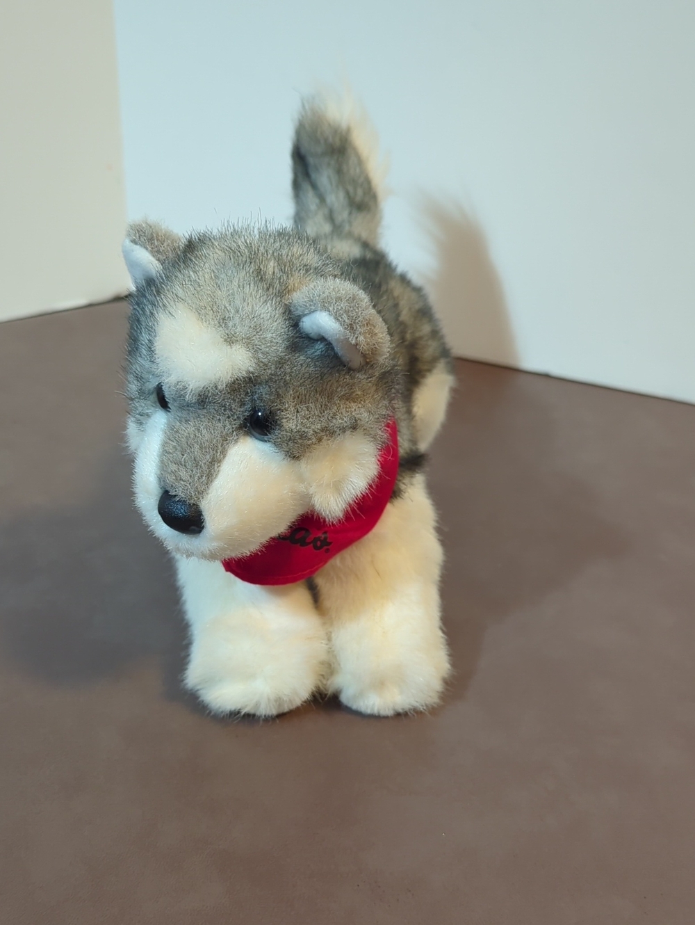 Life Like Douglas The Cuddle Toy Sasha Siberian Husky Plush Cabela's Bandana